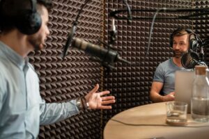 اختيار ضيوف البودكاست