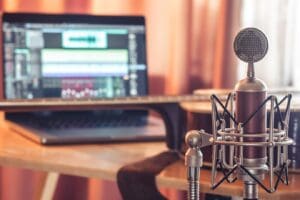 اختيار فكرة بودكاست ناجحة.